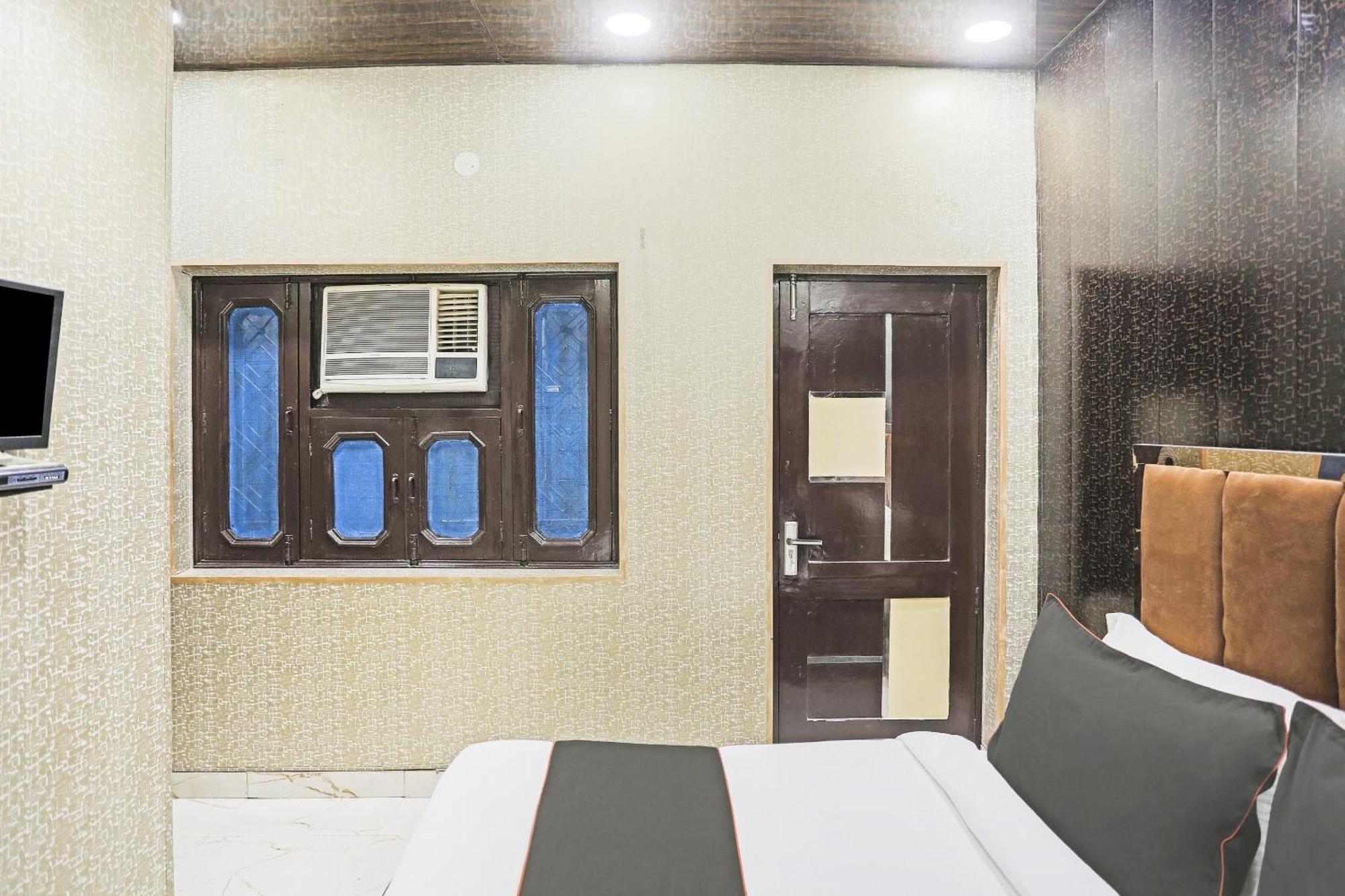 Hotel O Kashish Residency Near Model Town Metro Station Nowe Delhi Zewnętrze zdjęcie