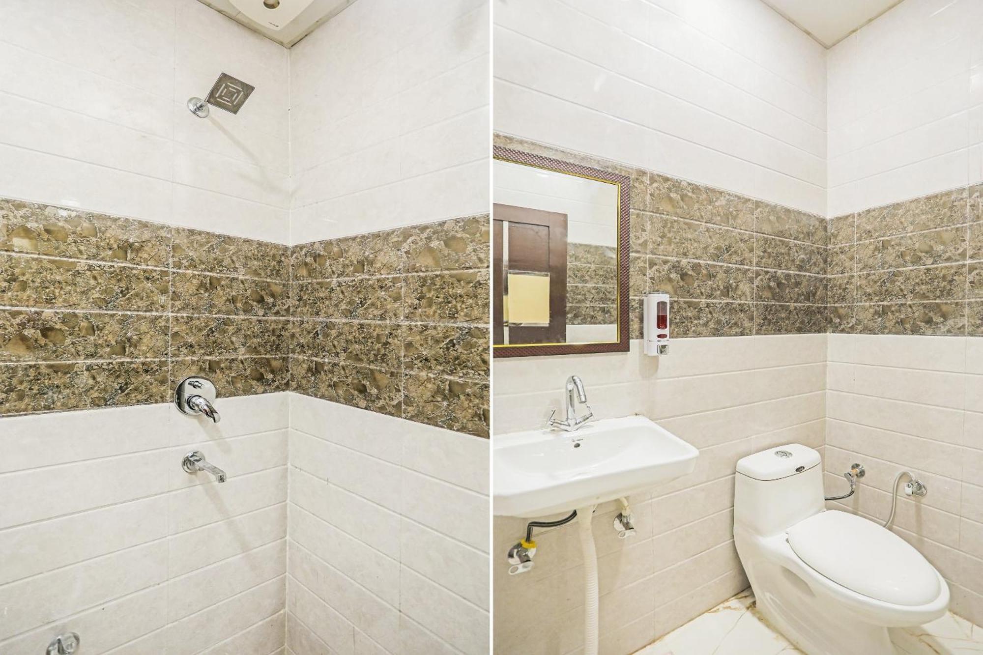 Hotel O Kashish Residency Near Model Town Metro Station Nowe Delhi Zewnętrze zdjęcie